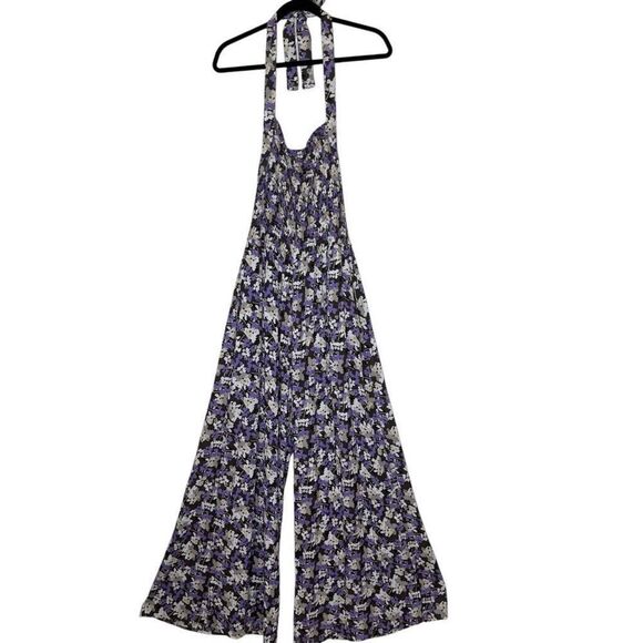 K. Jordan Lavender Floral Halter Strap Smocked Wide leg Jumpsuit Sz1X Soft Girl - Picture 3 of 15